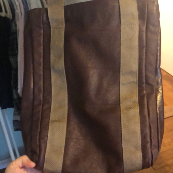 Looptworks x Alaska Airlines Tote Bag Upcycle - Picture 5 of 7